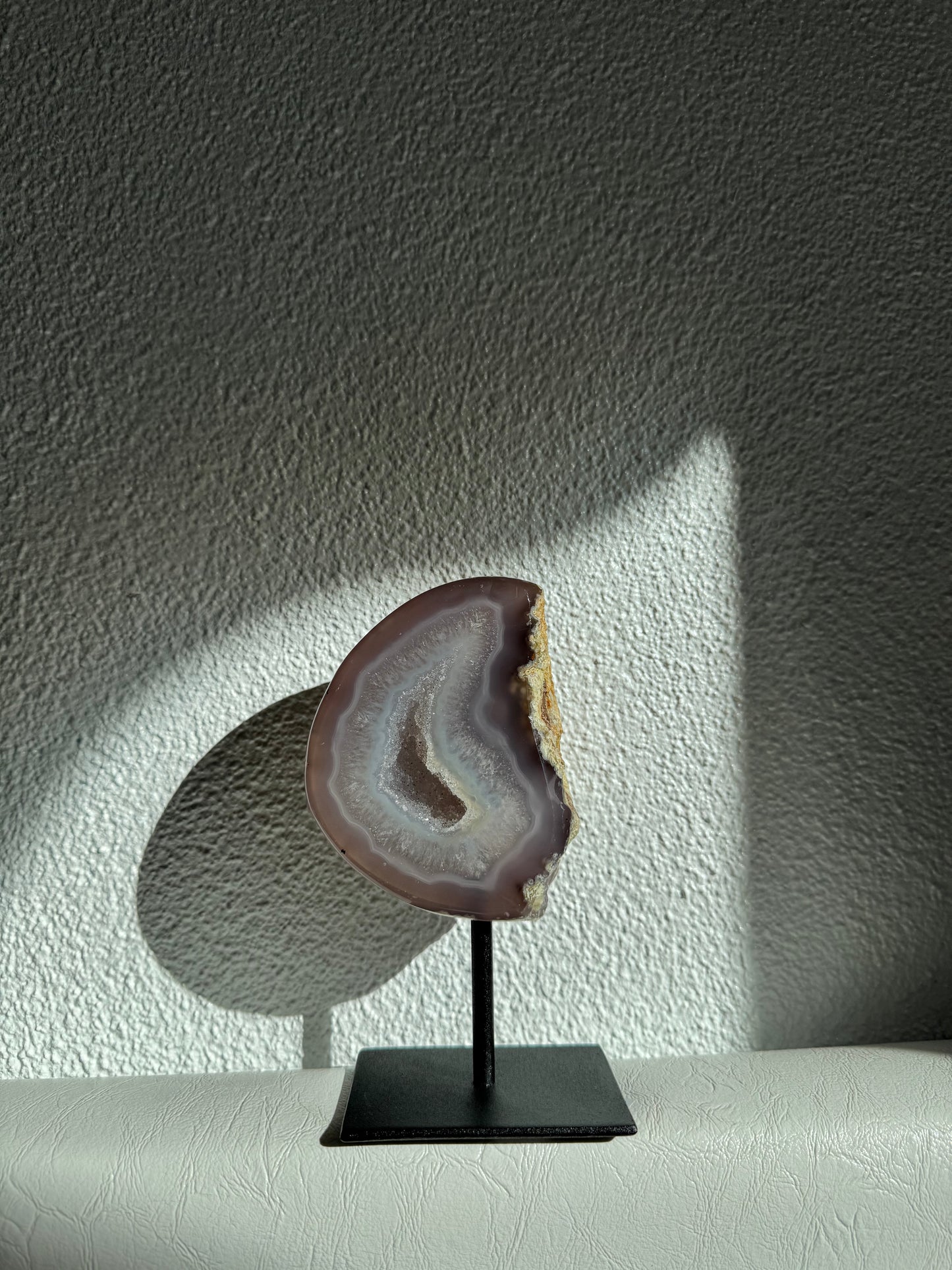 Agaat Geode op standaard