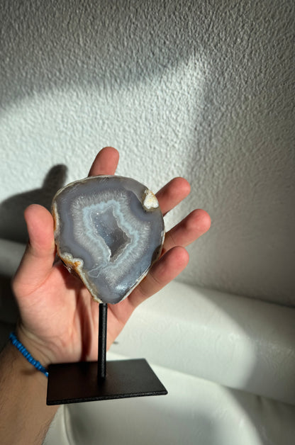 Agaat Geode op standaard